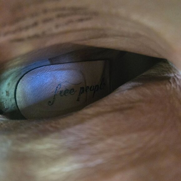 Free People Cecile Brown Croc Embossed Leather Block Heel Booties Size 37/6.5 - Picture 7 of 12